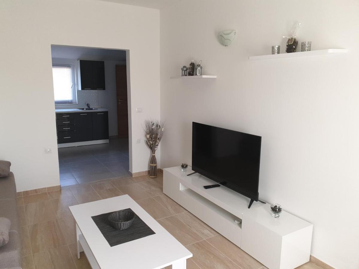 Apartmani Ivan Rtina Ngoại thất bức ảnh
